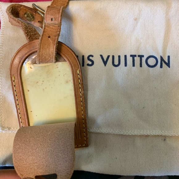 Louis Vuitton Luggage Tag - Picture 5 of 5
